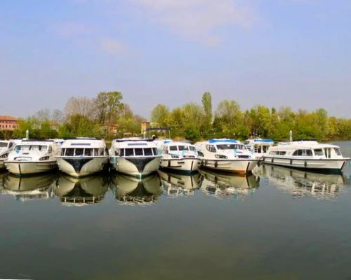 Hausboot Basis in Casale-sul-Sile Hausboot Basis in Casale-sul-Sile