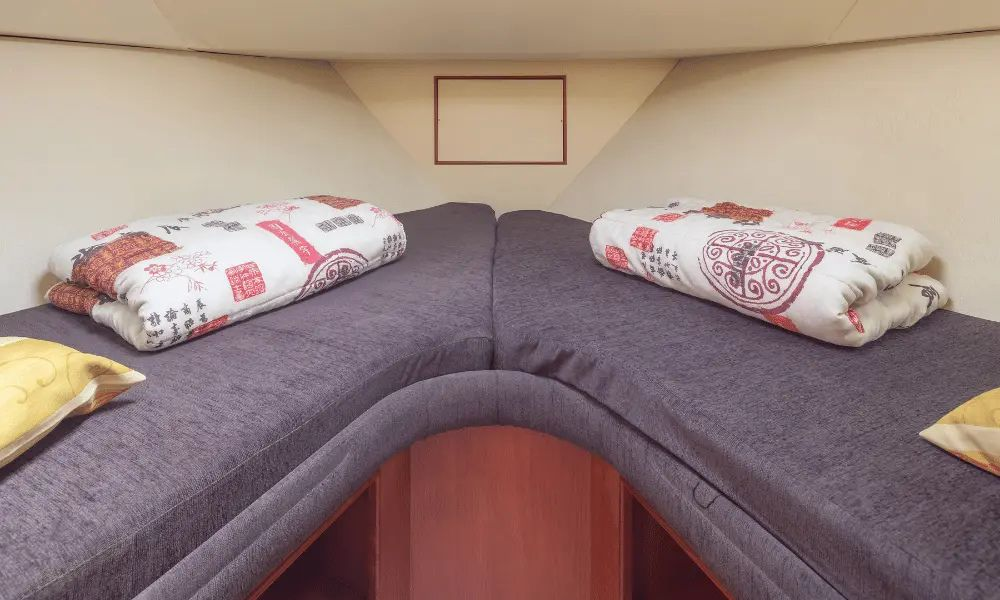 Hausboot Europa 600 Frontkabine